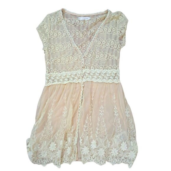 A'Reve Women's Short Sleeve Lace Sheer Cream Boho Coquet Top Cover Sz Small - Picture 2 of 8